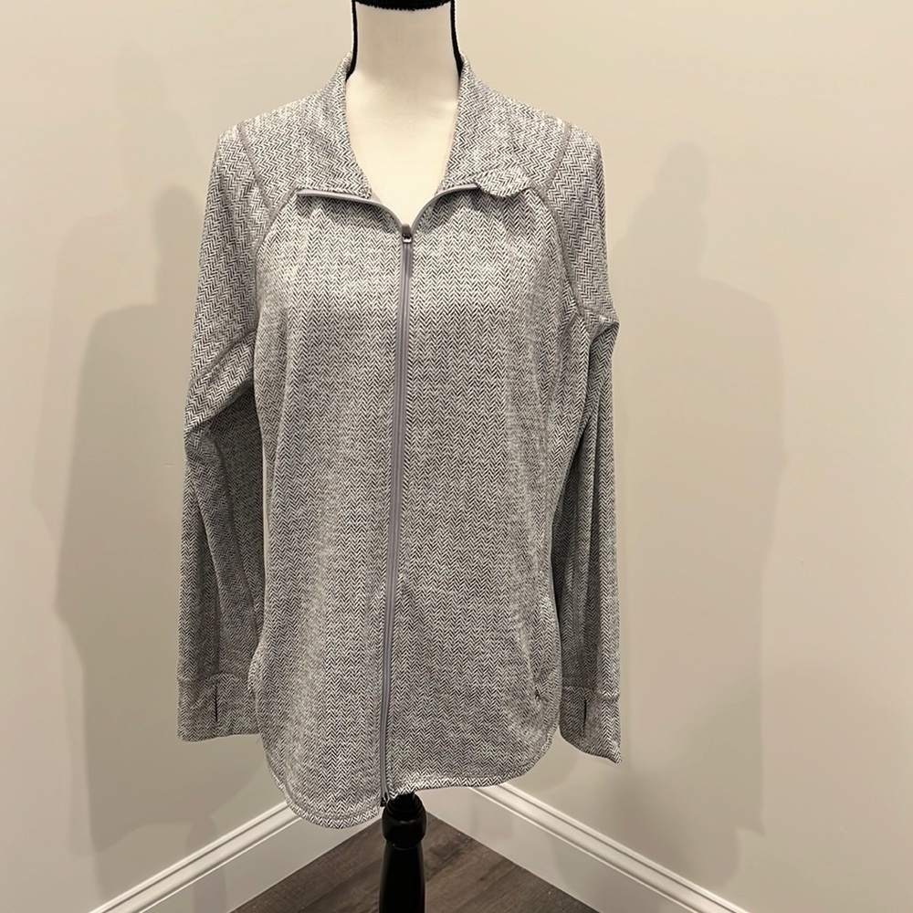 OLd Navy Activewear zip up jacket. Size XXL